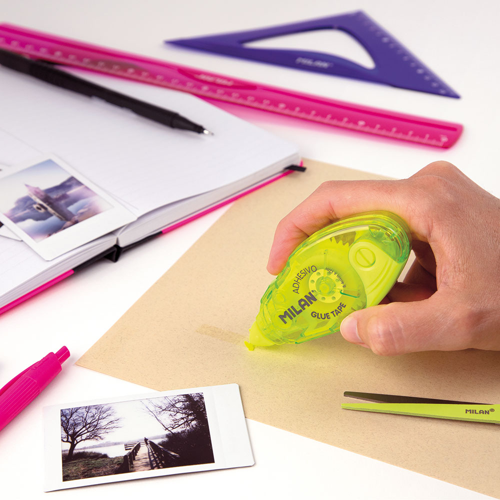 223593-EC Ljepilo u traci univerzalno MILAN Acid 8,4mm x 12m, blister P12/144