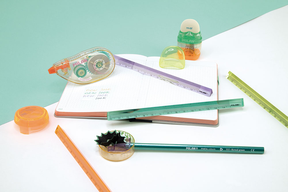 240285-EC Korektor u traci MILAN New Look 5mmx15m, ravni vrh blister P12/240