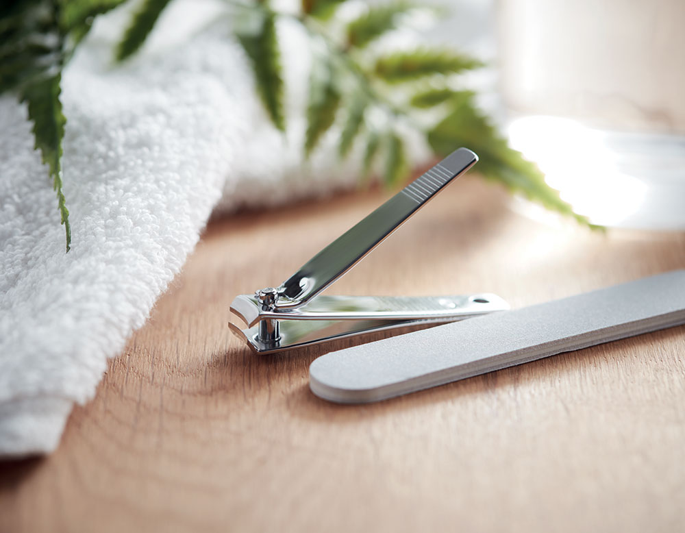 240452-EC Manikir set Nail-up grickalica i rašpica za nokte u pam. torbici s vezicom