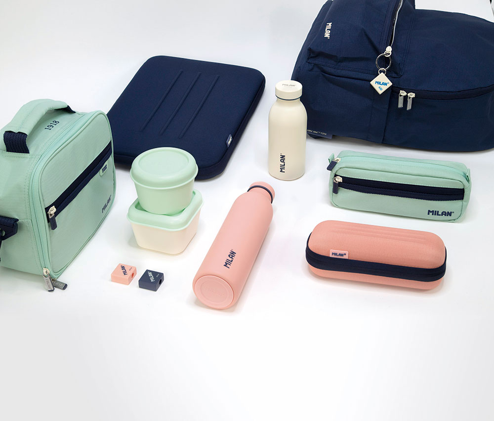 241398-EC Ruksak MILAN urban klasik 2 zipa 22lit serija 1918 tamno plavi P5