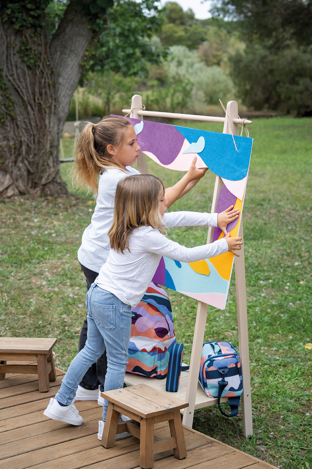 245831-EC Ljepilo u stiku 21g MILAN The Fun plavo display 12/1 P12/288