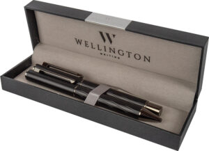 247581-EC Set pisaći Wellington Infinity ol.kem. I naliv pero u poklon kutiji crni
